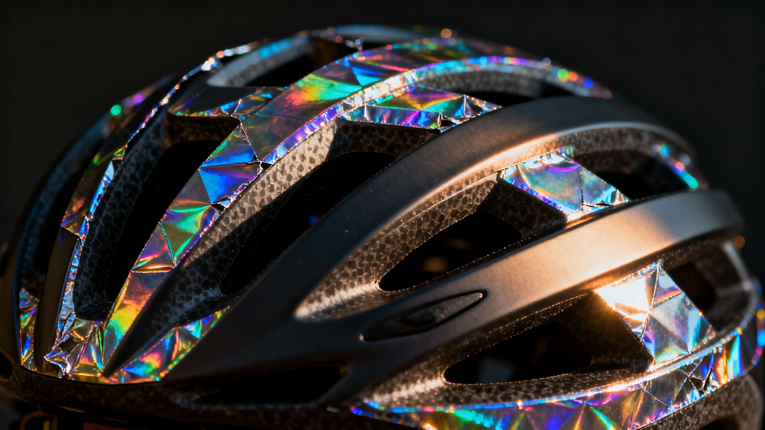 Holographic foiling techniques for sports equipment